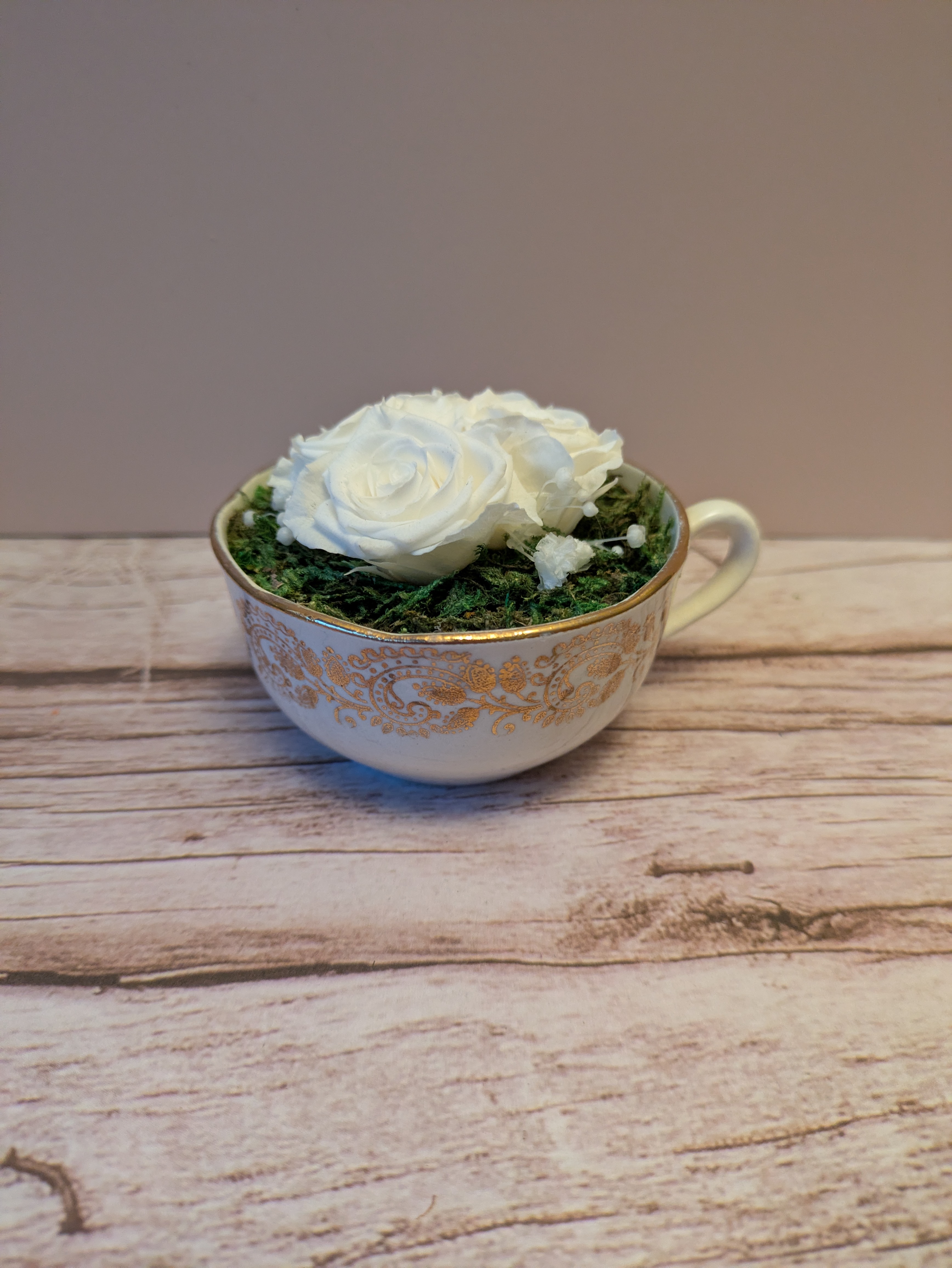 Tasse porcelaine trio de roses