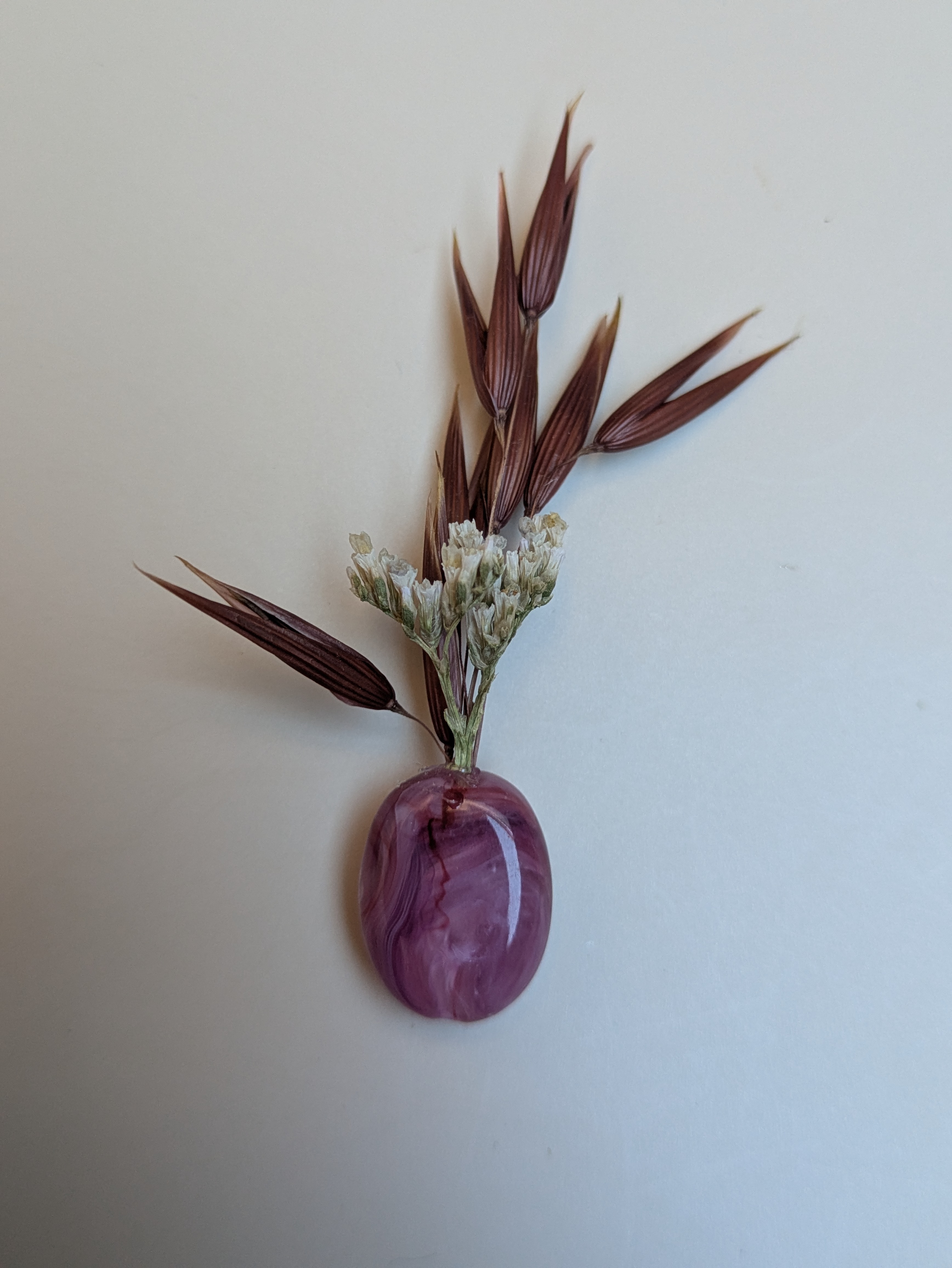 Aimant violet bouquet de fleurs séchées 